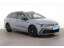 Volkswagen Golf 1.5 eTSI DSG Golf VIII IQ.Drive R-Line Variant