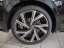 Volkswagen Golf 2.0 TSI Golf VIII R-Line