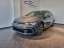 Volkswagen Golf 1.5 eTSI DSG Golf VIII R-Line