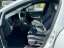 Volkswagen Golf 2.0 TSI DSG Golf VIII R-Line