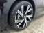 Volkswagen Golf 2.0 TDI DSG Golf VIII R-Line Style