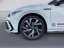 Volkswagen Golf 1.5 eTSI DSG Golf VIII R-Line