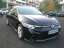 Volkswagen Golf 1.5 eTSI DSG R-Line