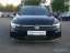 Volkswagen Golf 1.5 eTSI DSG R-Line