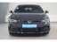 Volkswagen Golf 1.5 eTSI Golf VIII R-Line