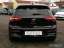 Volkswagen Golf 1.5 eTSI DSG Golf VIII R-Line