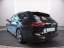 Volkswagen Golf 1.5 eTSI DSG Golf VIII IQ.Drive R-Line Variant