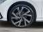 Volkswagen Golf 1.5 eTSI Golf VIII IQ.Drive R-Line