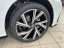 Volkswagen Golf 1.5 eTSI Golf VIII IQ.Drive R-Line