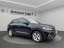 Volkswagen T-Roc 2.0 TSI DSG IQ.Drive R-Line Style